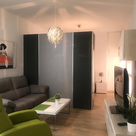 Apartamentos Gold Premiun Cister 12 Málaga Exteriör bild